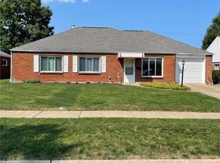 592 Sycamore Dr, Euclid, OH 44132