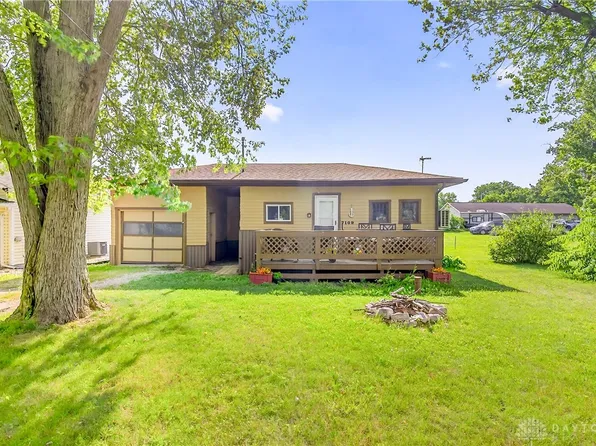 7109 Hancock Dr, Russells Pt, OH 43348