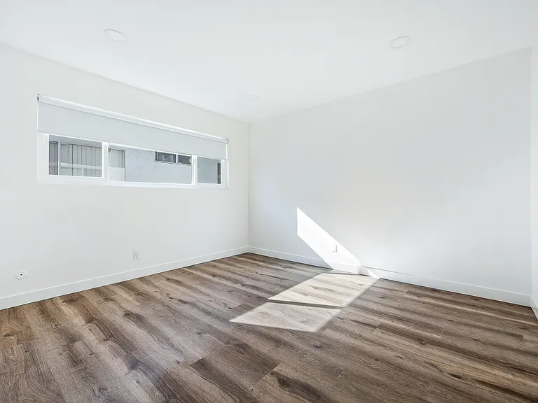 3112 S Canfield Ave #7 — Photo 17