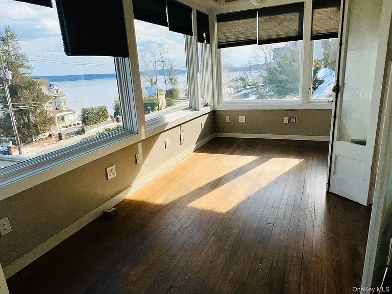 67 River Rd — Photo 8