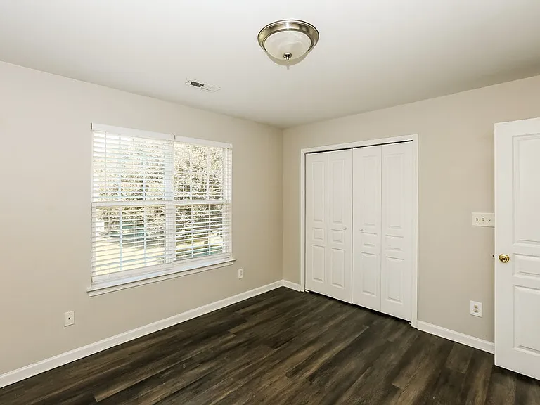 3019 Nevin Place Dr — Photo 14