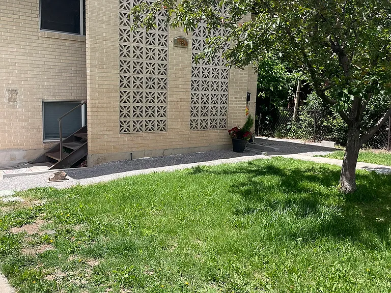 1384 S Lincoln St #2 — Photo 8