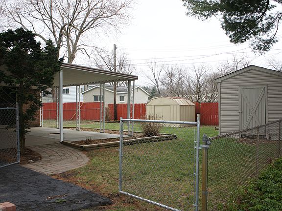 4th image of 8134 Rene Ct