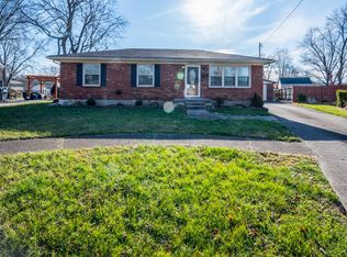 2006 Acorn Way, Louisville, KY 40216