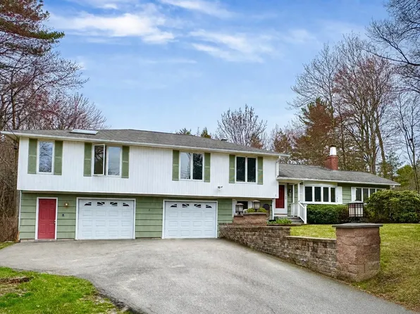 15 Pine Road, North Hampton, NH 03862