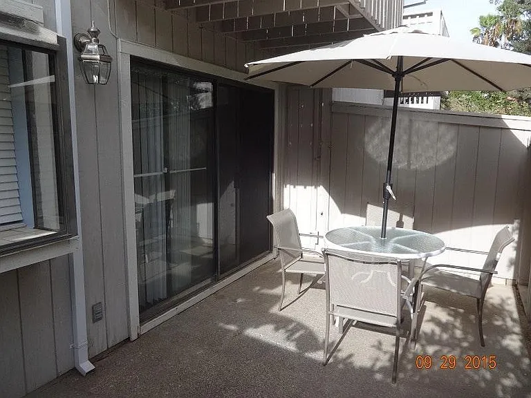 7818 Hampton Ln — Photo 16