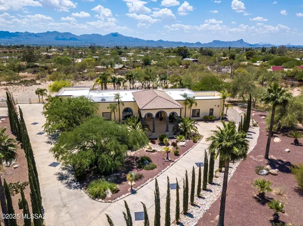 6675 N Casas Adobes Rd, Tucson, AZ 85704