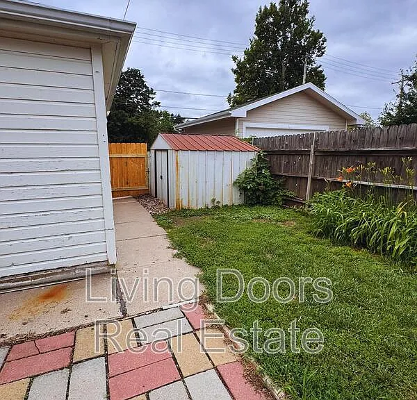 2301 South St — Photo 27