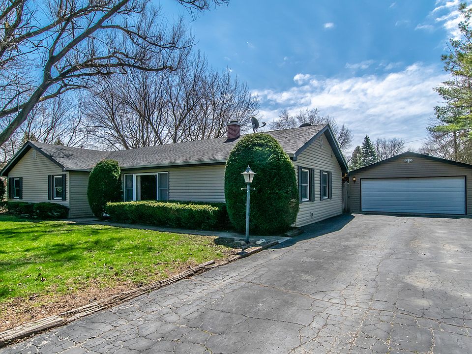 1st image of 23251 W Margaret Ct