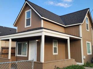 911 Barnes Ct, Sunnyside, WA