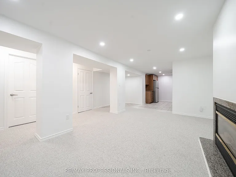 635 Peele Blvd — Photo 7