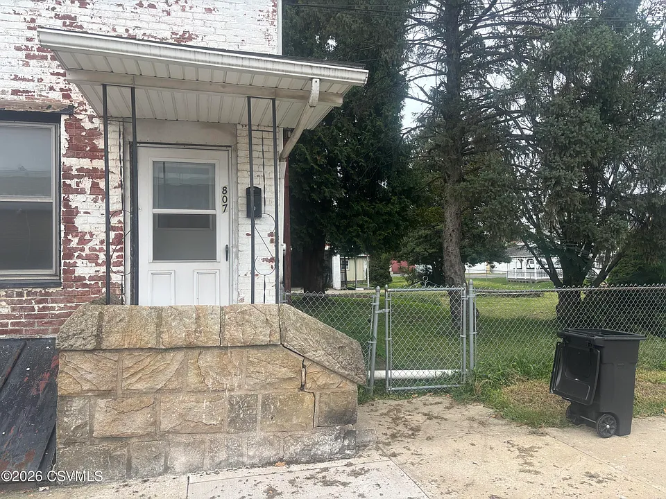 807 Edison Ave