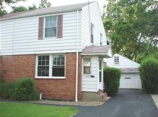 25515 Tungsten Rd, Euclid, OH 44132