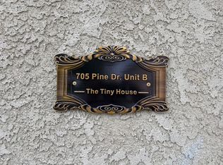 705 Pine Dr #B, Torrance, CA 90501