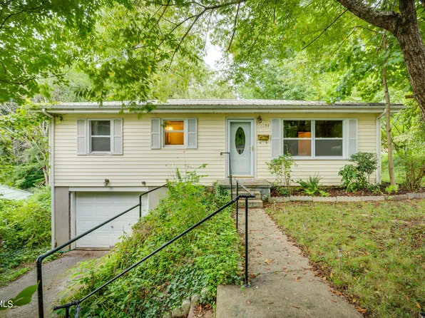 1104 N Barton St, Johnson City, TN 37604