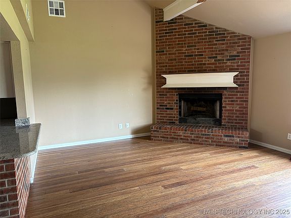2nd image of 2700 Little John Dr