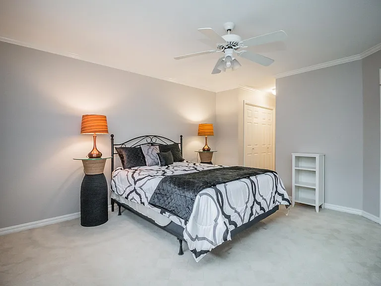 4 W La Quinta Ct — Photo 33