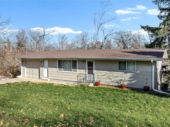 1671 13th St NW, Cedar Rapids, IA 52405