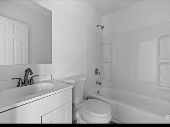 1413 Oregon St #1, Bakersfield, CA 93305