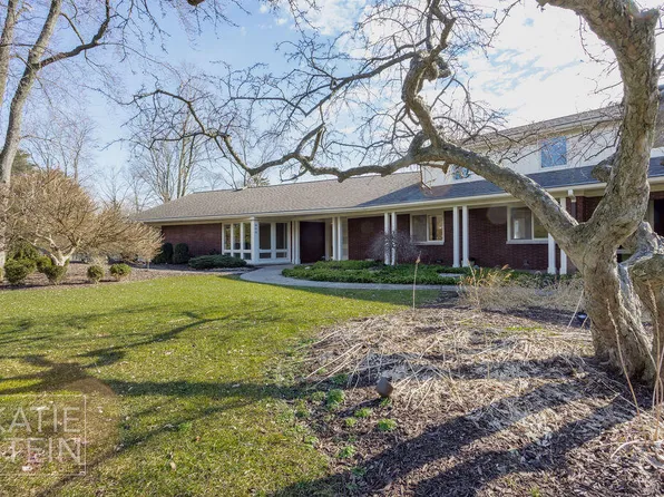 800 Plymouth Ave SE, Grand Rapids, MI 49506