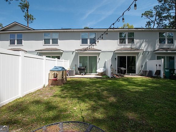 3rd image of 228 Inlet Reach Circle St
