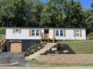 105 Stella Dr, Trafford, PA 15085