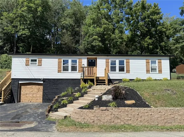 105 Stella Dr, Trafford, PA 15085