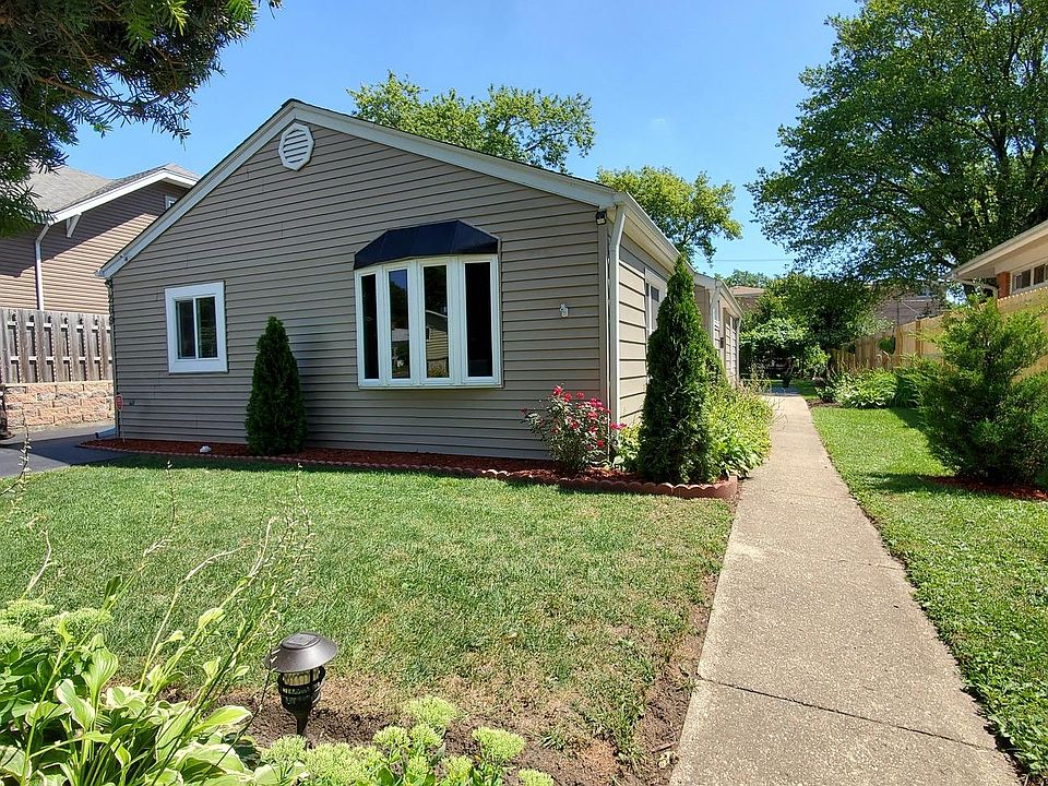 1st image of 269 N Lincoln Ave