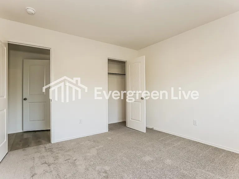143 Jasmine Ct — Photo 12