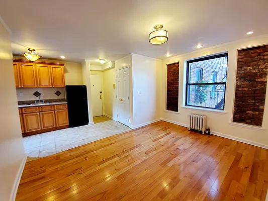 Rented by Ideal Properties Group | media 1