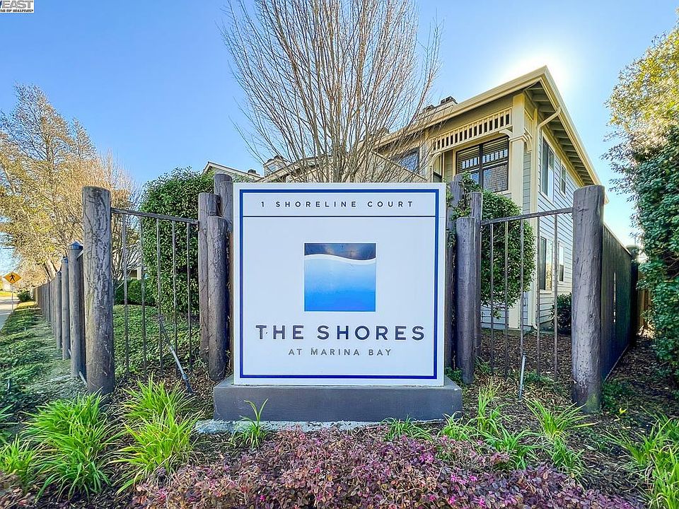 1st image of 55 Lakeshore Ct