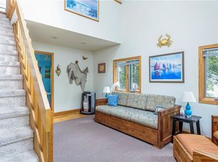 67 Meadow Ln, Charlestown, RI 02813