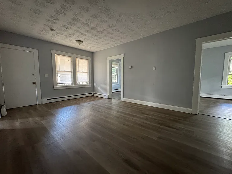 62 Lawlor St #2RB — Photo 1