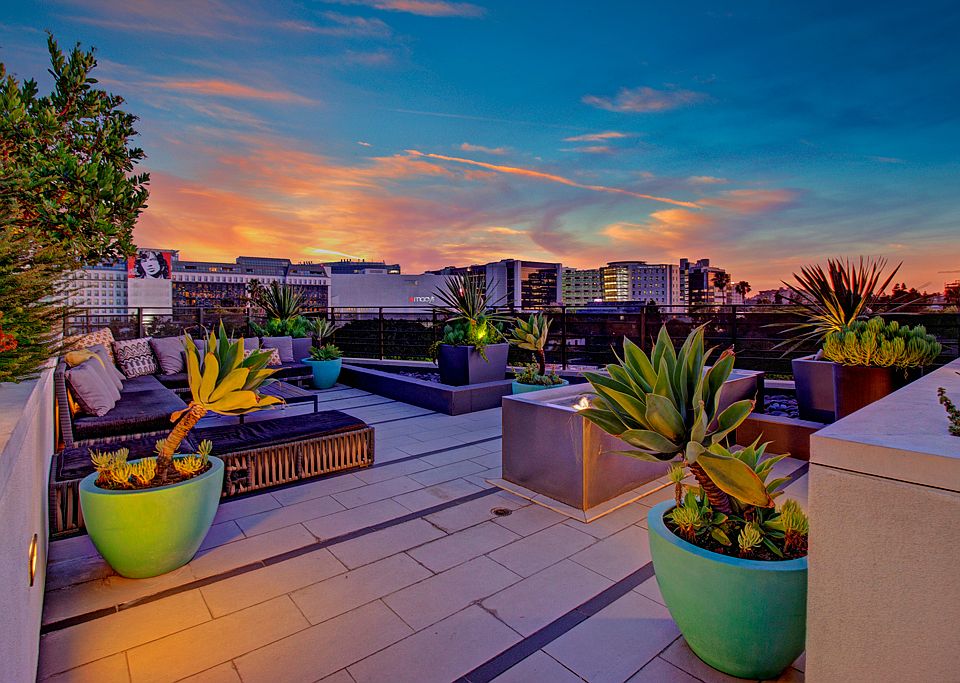 1st image of 375 N La Cienega Blvd #412