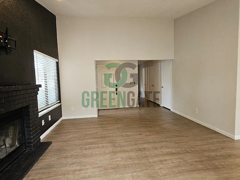 1108 Cedar Creek Dr #1 — Photo 12
