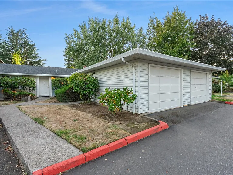 Wellington Heights Estates — Photo 19