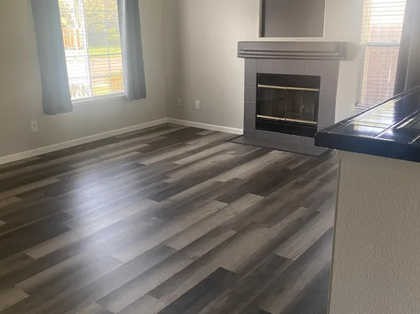 (undisclosed Address), Galt, CA 95632