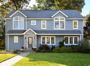 136 Hamilton Ave, Glen Rock, NJ 07452