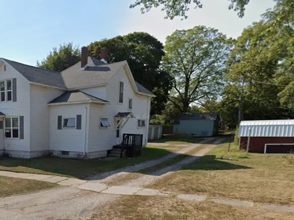 410 Ramsdell St #2, Manistee, MI 49660
