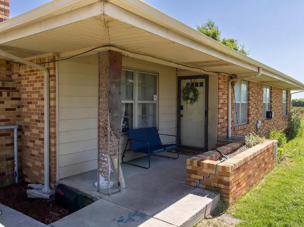 4723 Buffalo Springs Rd, Bellevue, TX 76228