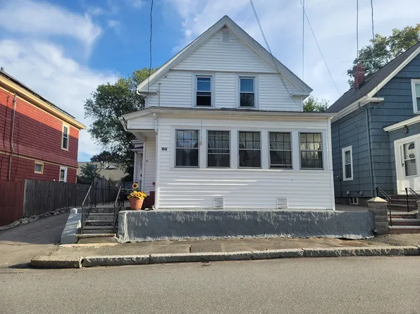 80 Weare St, Lawrence, MA 01843