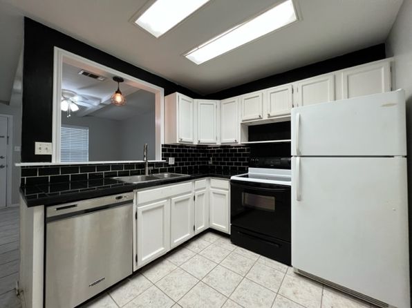 1624 Aquarena Springs Dr #1-F-141