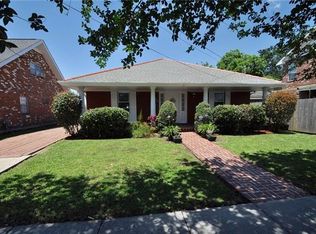 1623 Live Oak St, Metairie, LA 70005