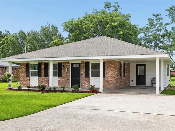 2757 Blanche St, Marrero, LA 70072