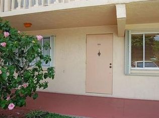 555 Purdy Ln APT 102, Palm Springs, FL 33461