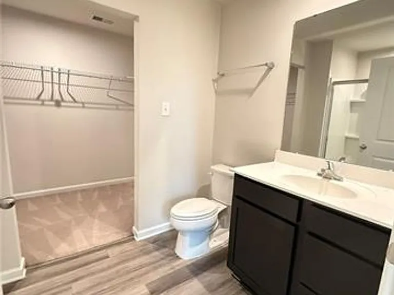 244 Mildred Dr — Photo 14
