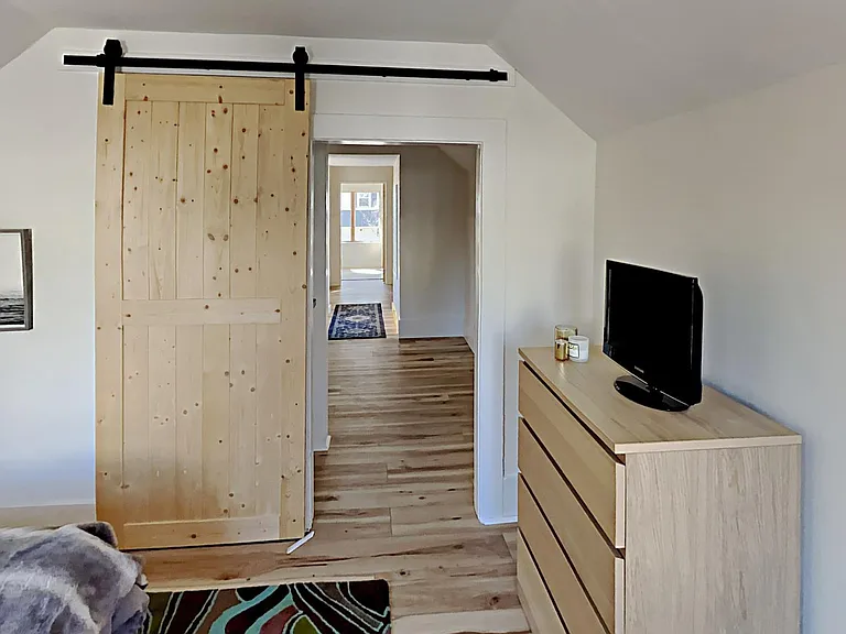 15 Bates St — Photo 19