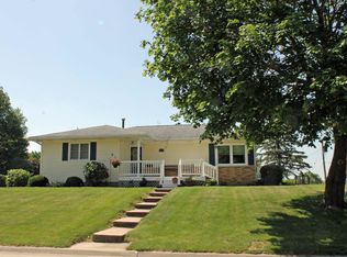 601 Lincoln St, Denver, IA 50622
