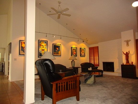 3rd image of 9745 Carrari Ave