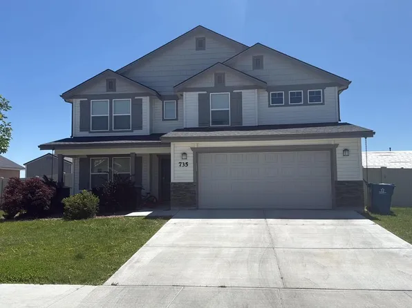 735 SW Raelynn St, Mountain Home, ID 83647